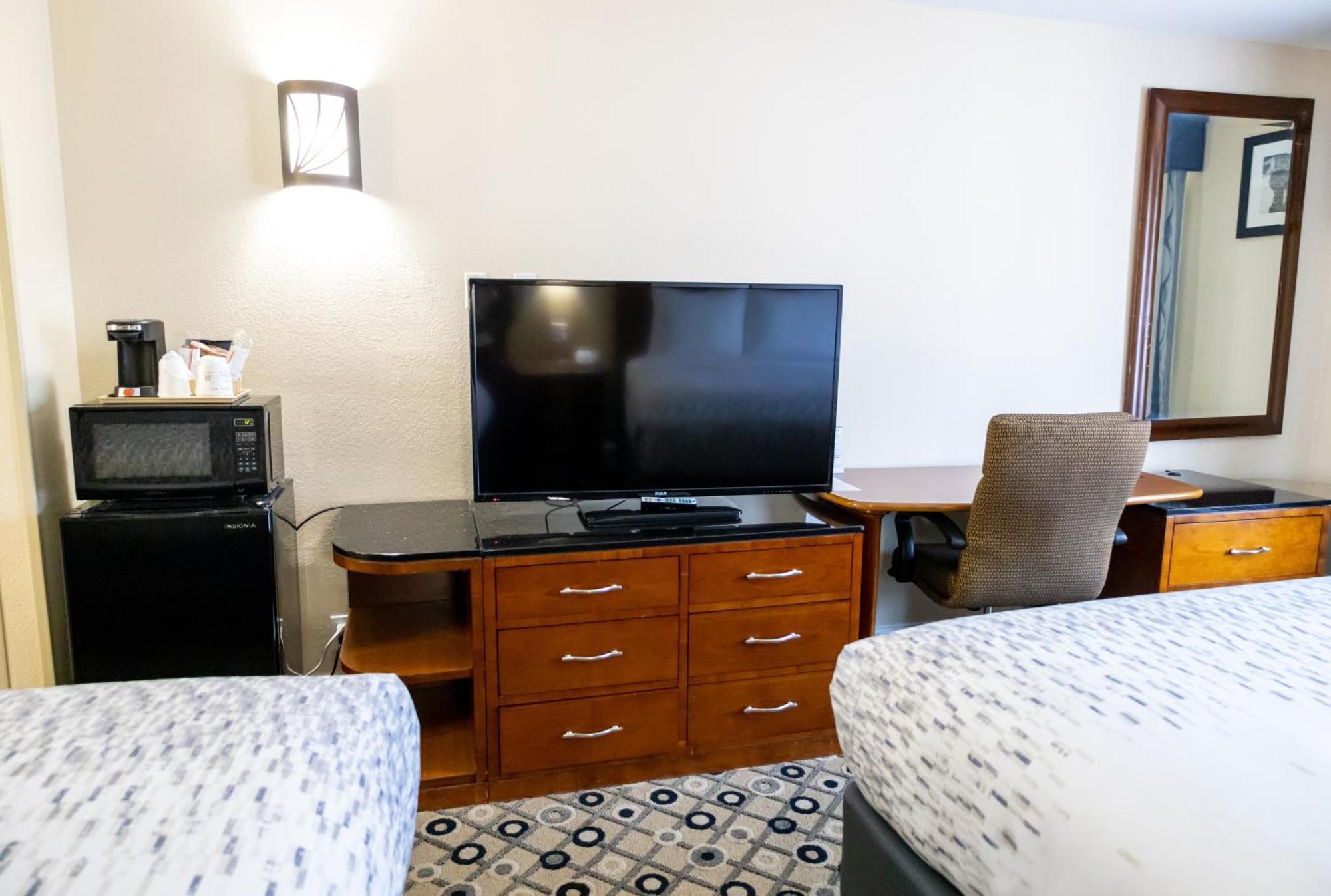 Days Inn By Wyndham College Park Atlanta Airport South Eksteriør bilde